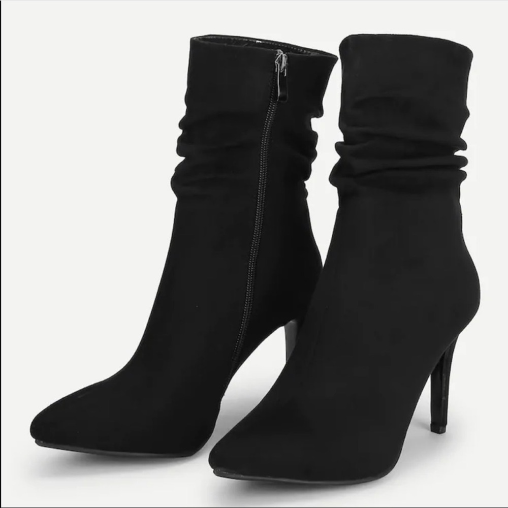 LAST 2🧣Vegan Suede Slouched Ankle Bootie Heels